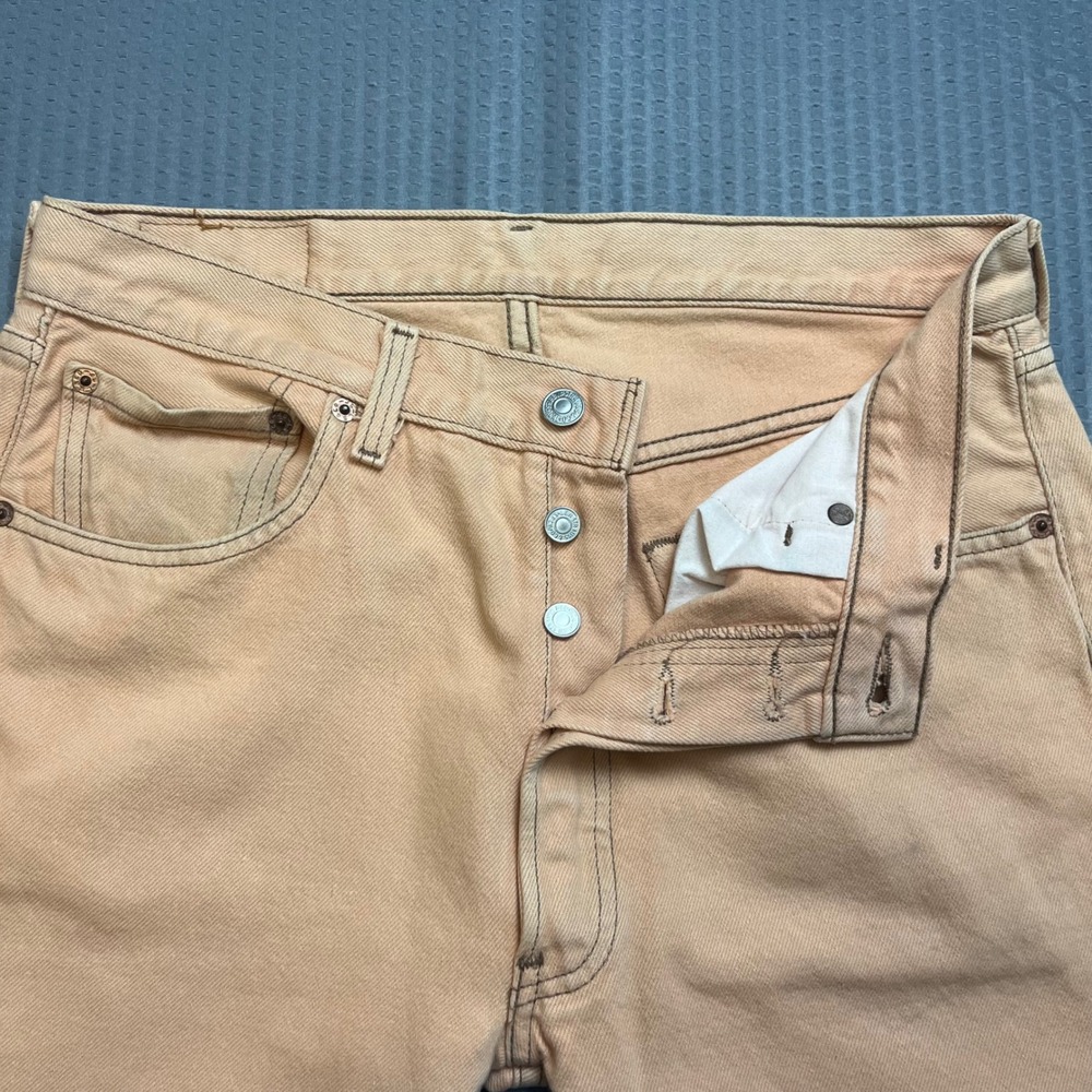 Levi's 501 Jeans Mens Size 33x32 Straight Leg Button Fly Light Orange Denim Pant
